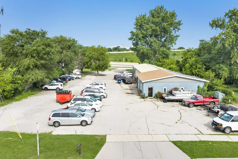 1718 Memorial Dr, Green Bay, WI 54303-6427