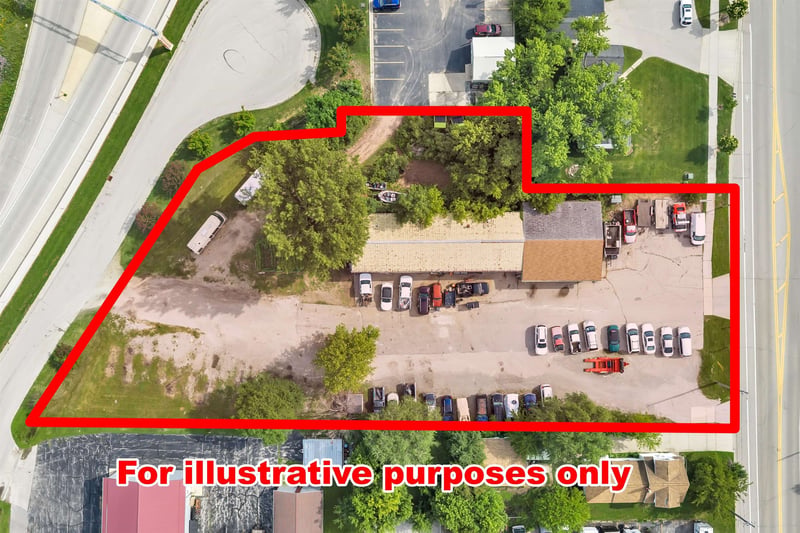 1718 Memorial Dr, Green Bay, WI 54303-6427