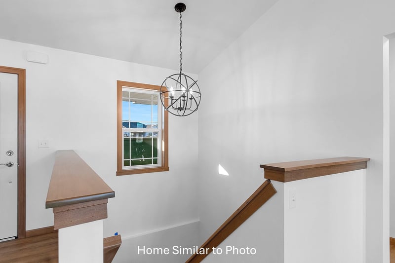 1266 Putnam Dr, Pulaski, WI 54162