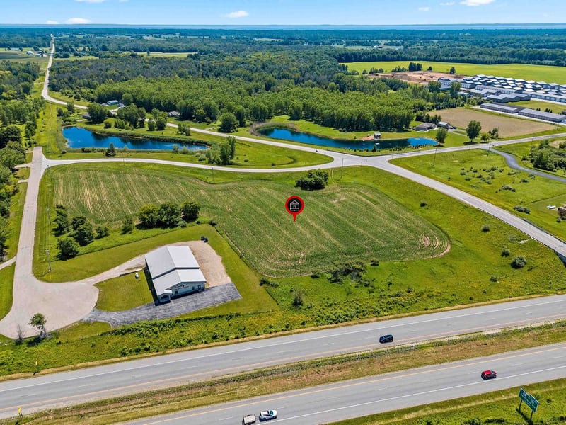 E Frontage Rd, Abrams, WI 54101