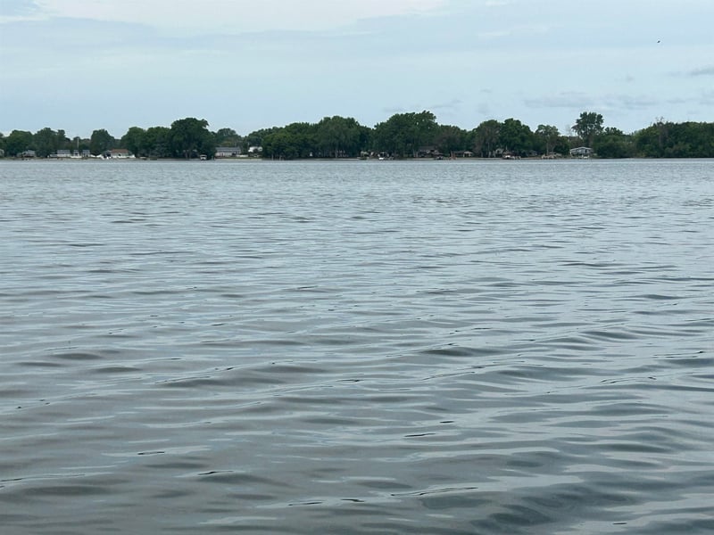 1196 Pages Point Dr, Menasha, WI 54952
