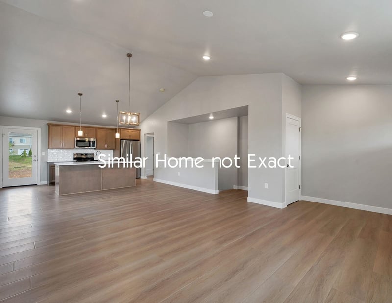 1417 Hoffman Rd, Green Bay, WI 54311