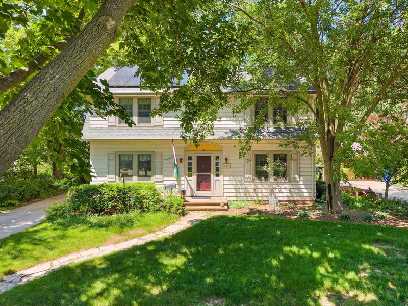 932 E Commercial St, Appleton, WI 54911-5244