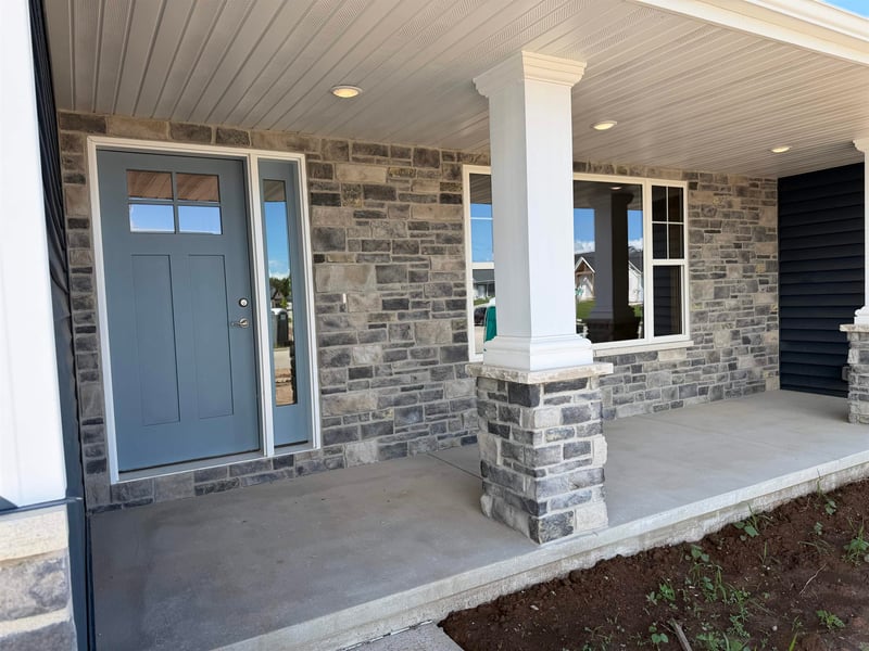 3062 Stone Fence Pl, Green Bay, WI 54311