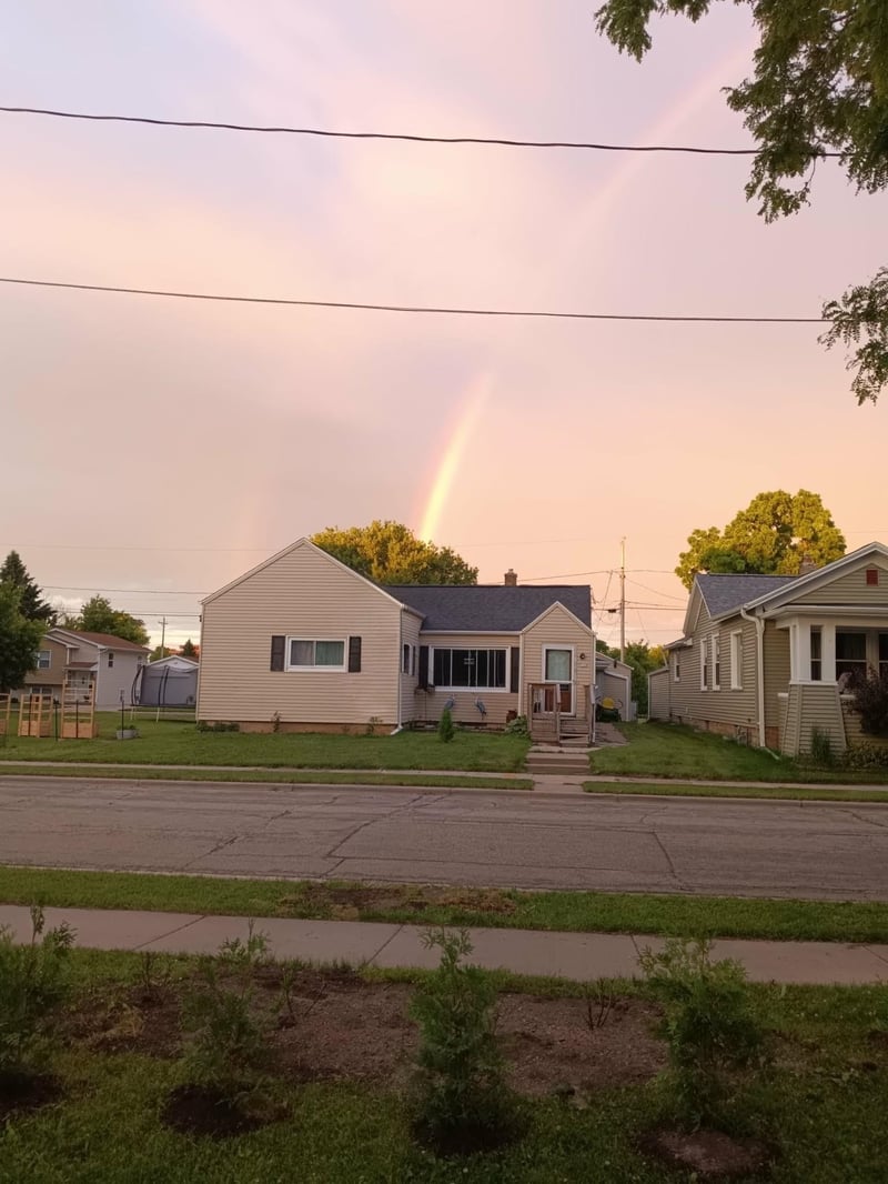 520 Pleasant St, Oshkosh, WI 54901-4920