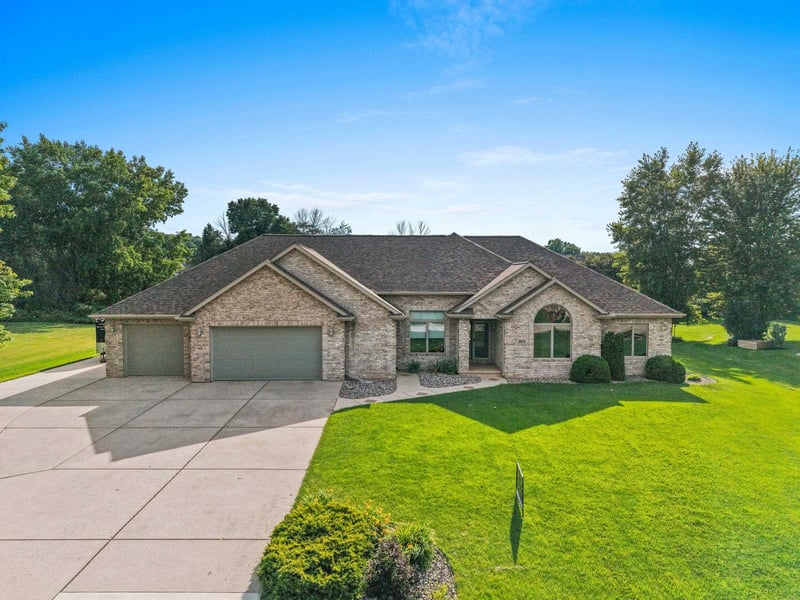 4024 Half Crown Rn, De Pere, WI 54115-7962