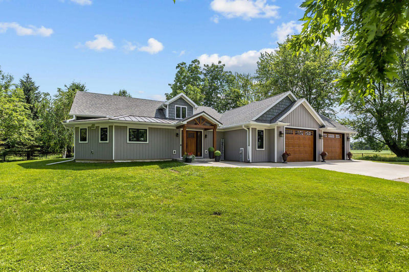 8079 County Road Mm, Larsen, WI 54947