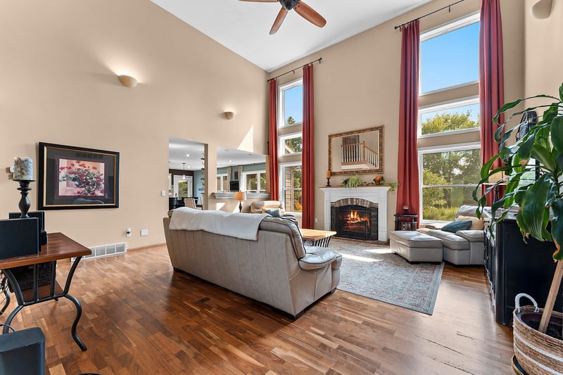 3401 Knox Ln, Neenah, WI 54956