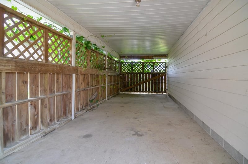 238 Michigan Ave, Oconto, WI 54153