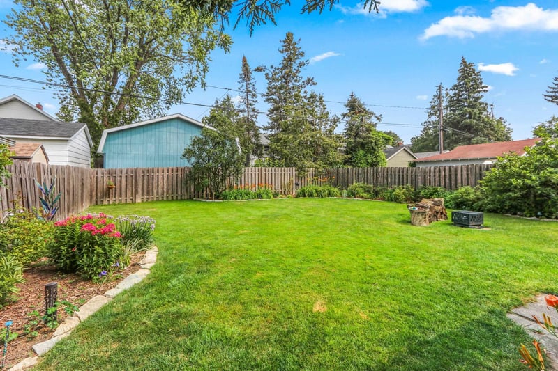 232 Oxford Ave, Green Bay, WI 54303
