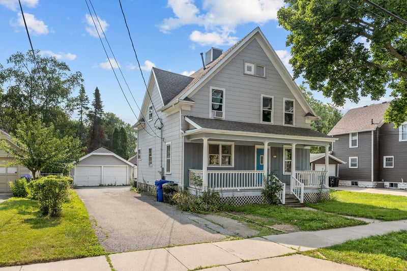 1412 N Durkee St, Appleton, WI 54911