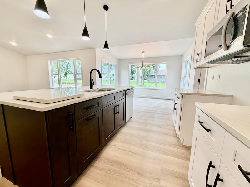 W6846 Mcallister Cir, Greenville, WI 54944