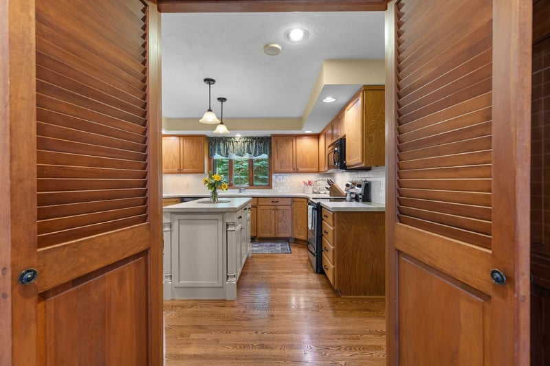 1511 S Rebecca Ln, Appleton, WI 54915