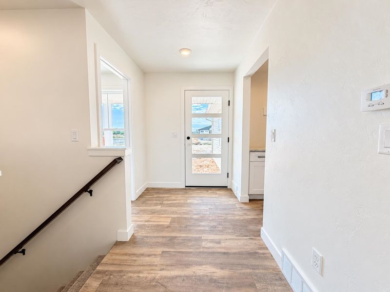 W6842 Mcallister Cir, Greenville, WI 54942