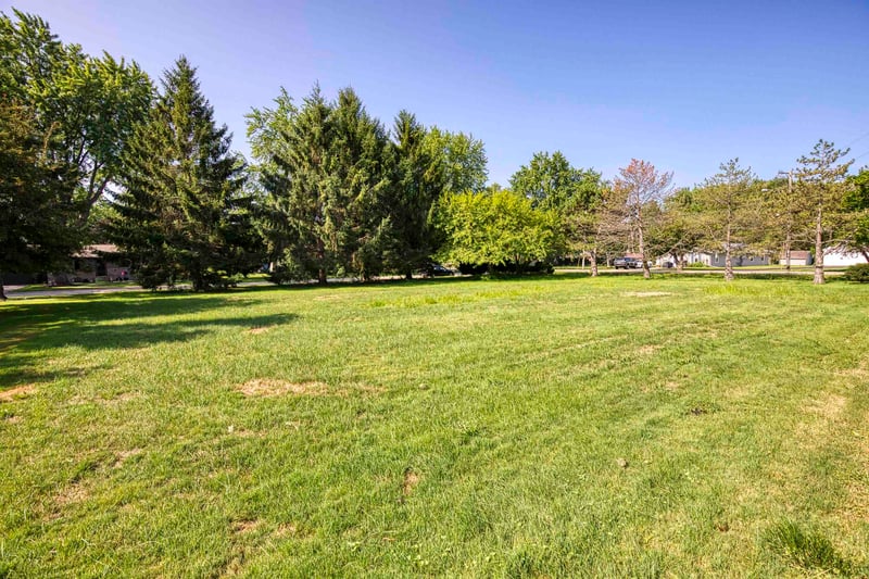 Sommers St #1, Shiocton, WI 54170
