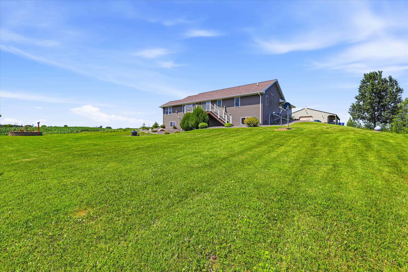 N3856 Birchwood Rd, Kewaunee, WI 54216