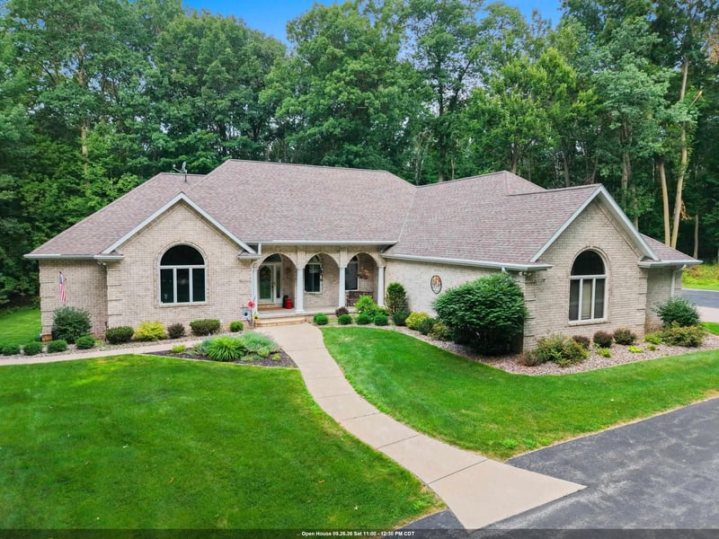 696 Spring Brook Dr, Hobart, WI 54155