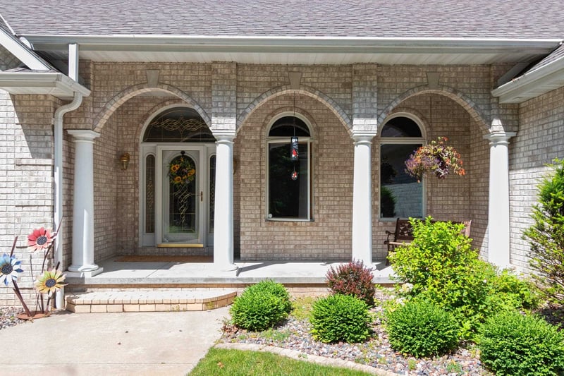 696 Spring Brook Dr, Hobart, WI 54155