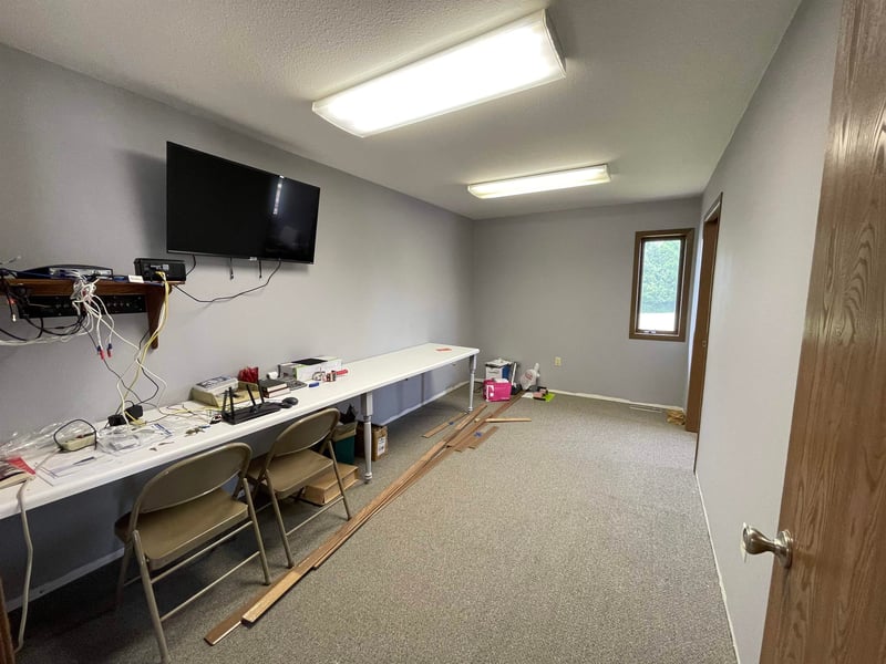 916 Feld St, Algoma, WI 54201