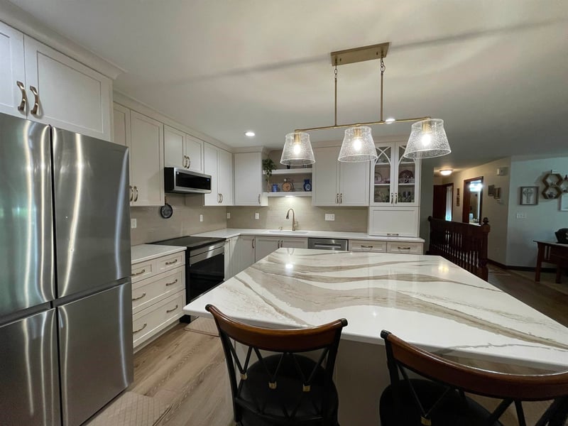 1782 Condor Ln, Green Bay, WI 54313
