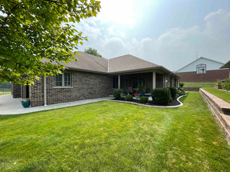 1782 Condor Ln, Green Bay, WI 54313