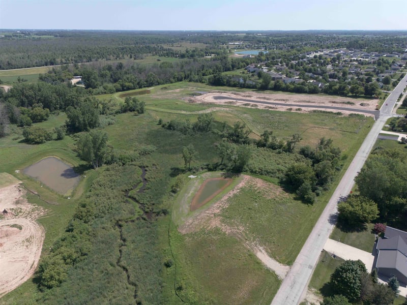 Parkview Dr #1, Greenville, WI 54942