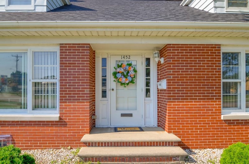 1452 University Ave, Green Bay, WI 54302