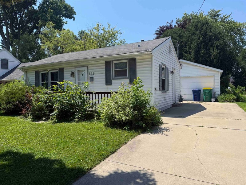 429 Wilson Ave, Green Bay, WI 54303