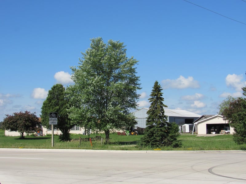 251 W Ripple Ave, Oshkosh, WI 54902
