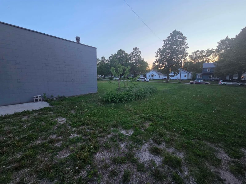 414 N Chestnut Ave, Green Bay, WI 54303