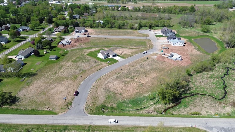 Goldfinch Dr #4, Greenville, WI 54942