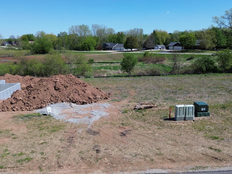 Red Cardinal Dr #20, Greenville, WI 54942