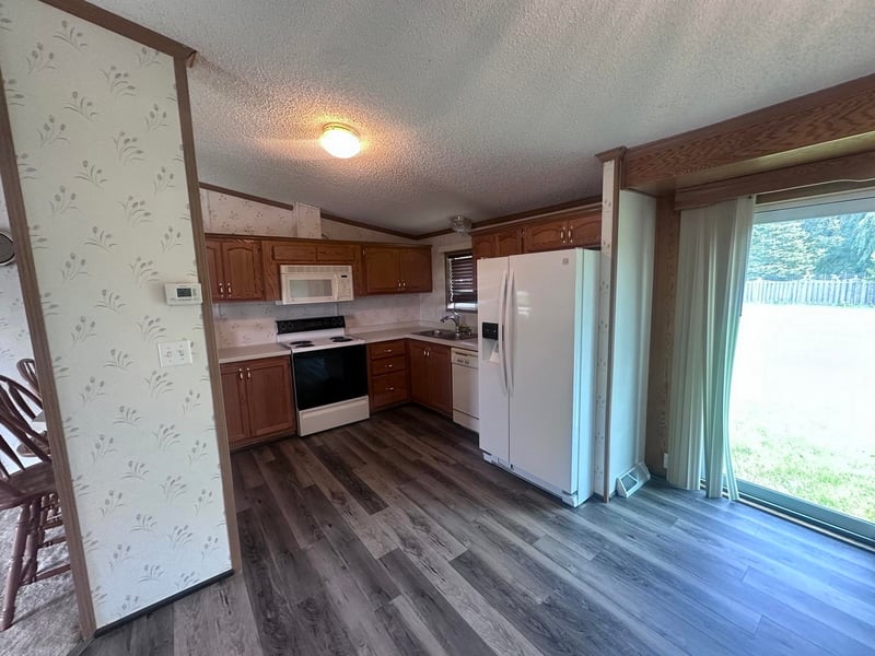2980 Klondike Rd, Green Bay, WI 54311-4921
