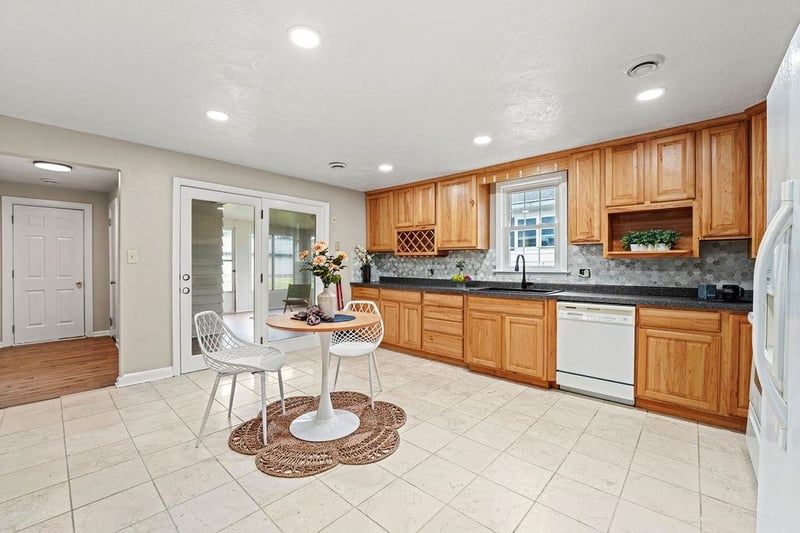 2020 N Meade St, Appleton, WI 54911-3111