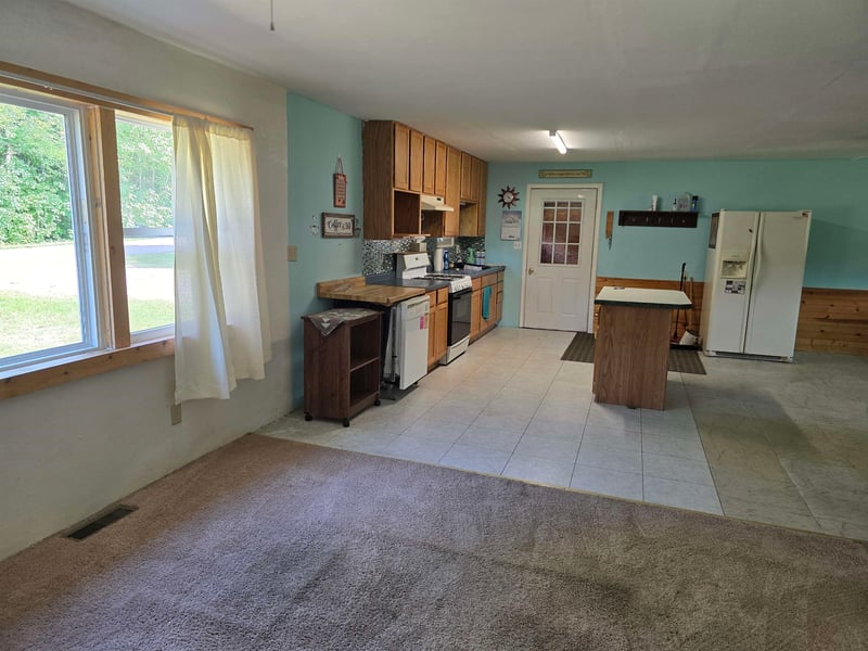 17159 Evergreen Ln, Lakewood, WI 54138