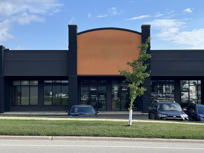 940 Hansen Rd, Green Bay, WI 54304