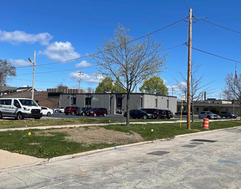 726 Pine St, Green Bay, WI 54301-4929