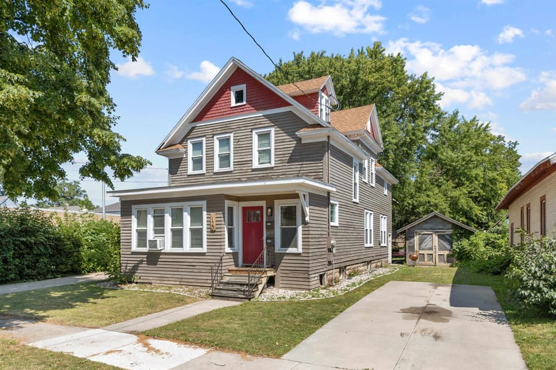 120 E Pacific St, Appleton, WI 54911-5012