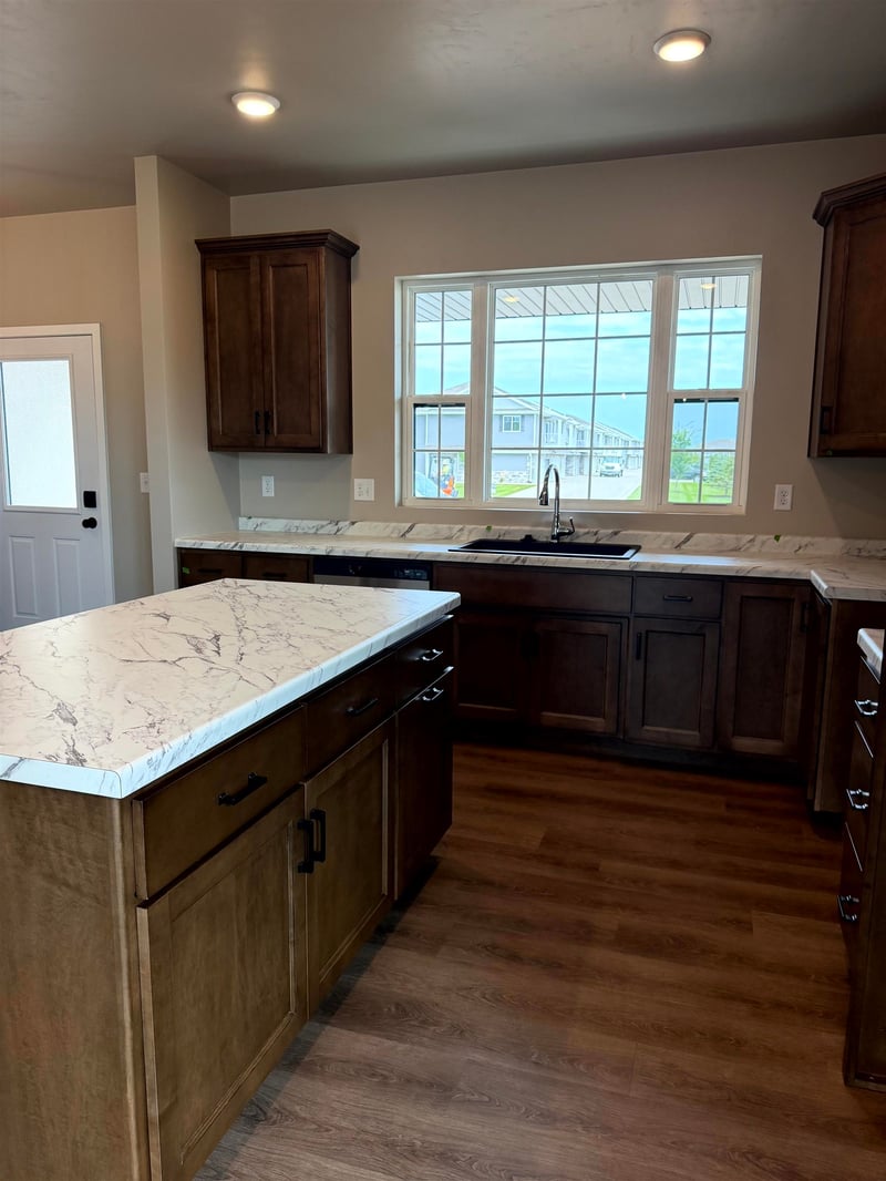 2211 Golden Gate Dr, Appleton, WI 54913