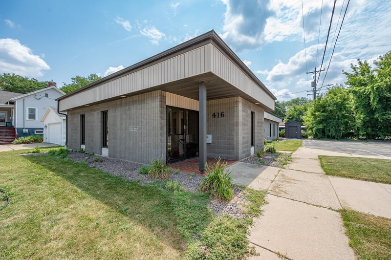 416 Crooks St, Green Bay, WI 54301