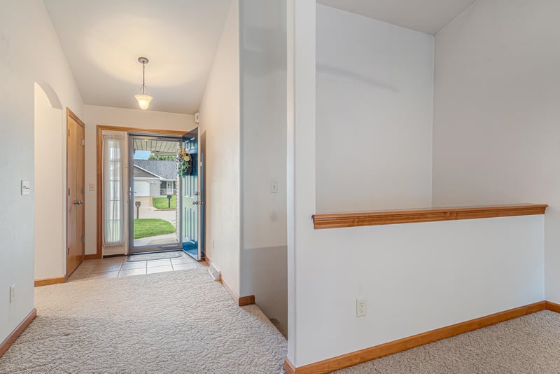 2361 Indy Ct, De Pere, WI 54115-8058