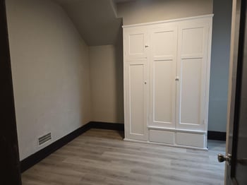 803 N Broadway, Green Bay, WI 54303
