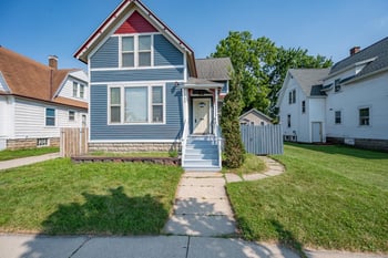 125 S Quincy St, Green Bay, WI 54301