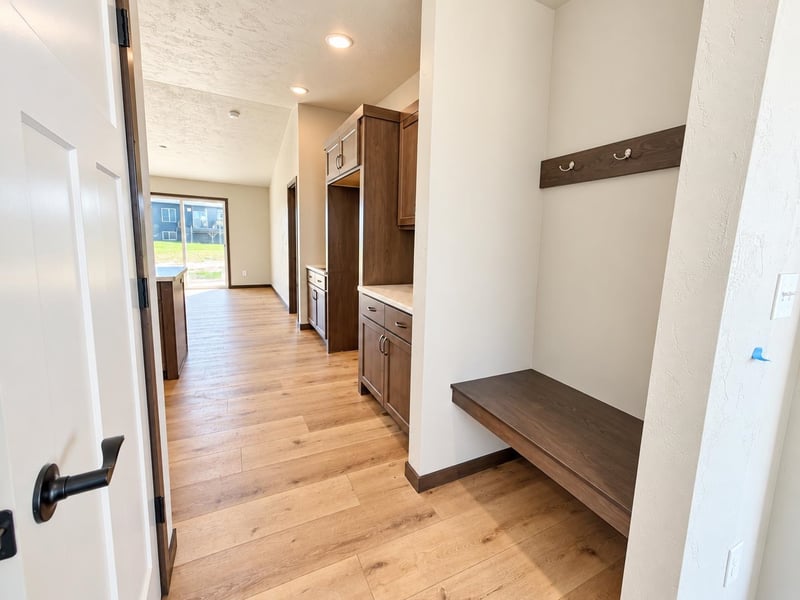 2091 Red Fox Ln, Kaukauna, WI 54130