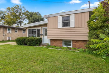 1413 Western Ave, Green Bay, WI 54303