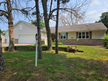 3830 Nicolet Dr, Green Bay, WI 54311