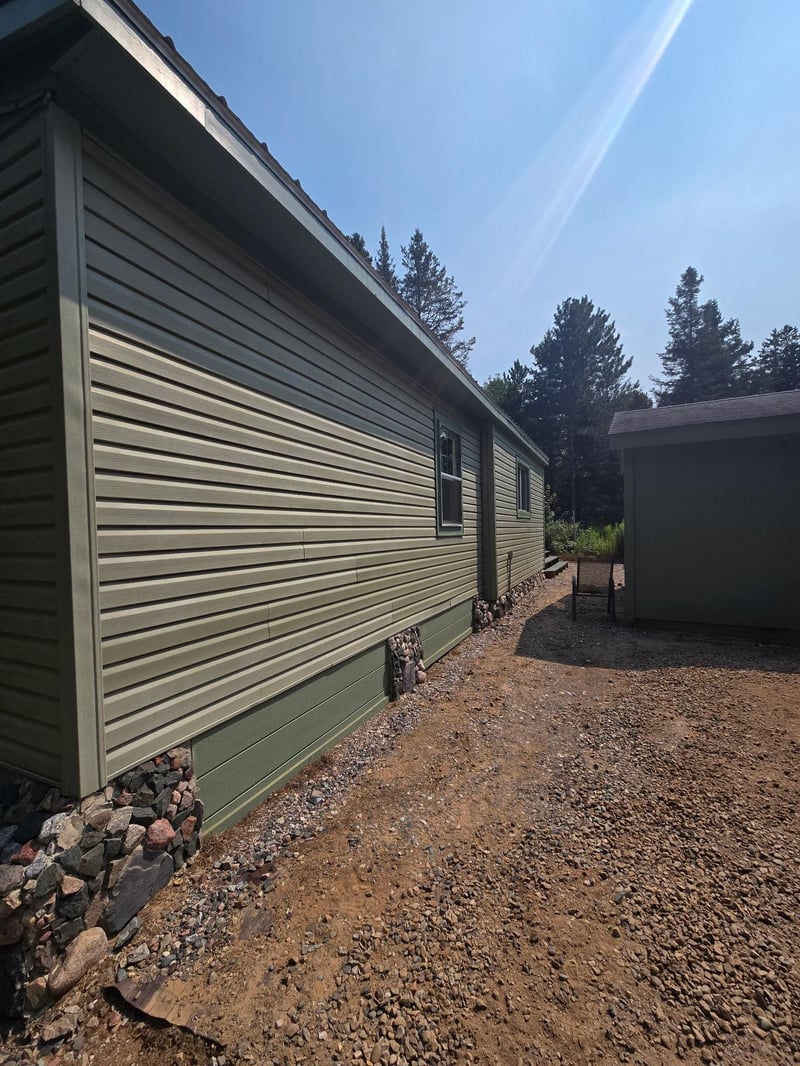 445 Kus Rd, Armstrong Creek, WI 54103