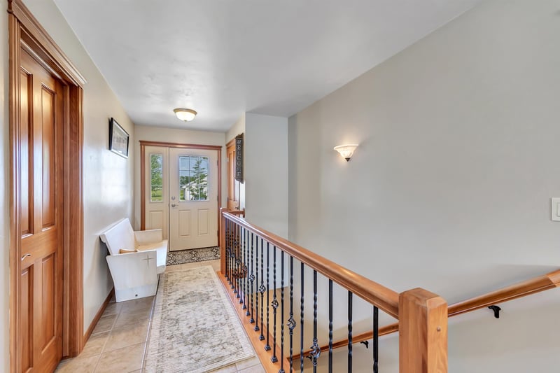 2519 Turnbury Rd, Green Bay, WI 54313-9552