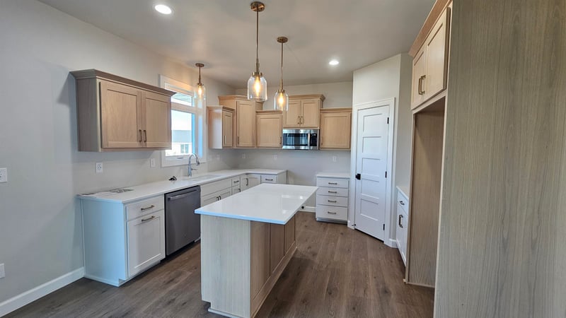 2520 Kilrush Rd, De Pere, WI 54115