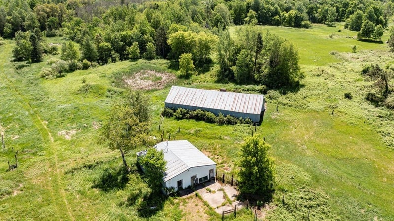 Hillview Rd, Antigo, WI 54409